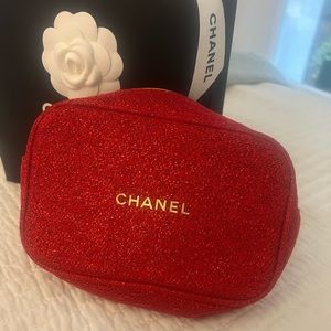 Red Chanel Clutch Bag gold zipper